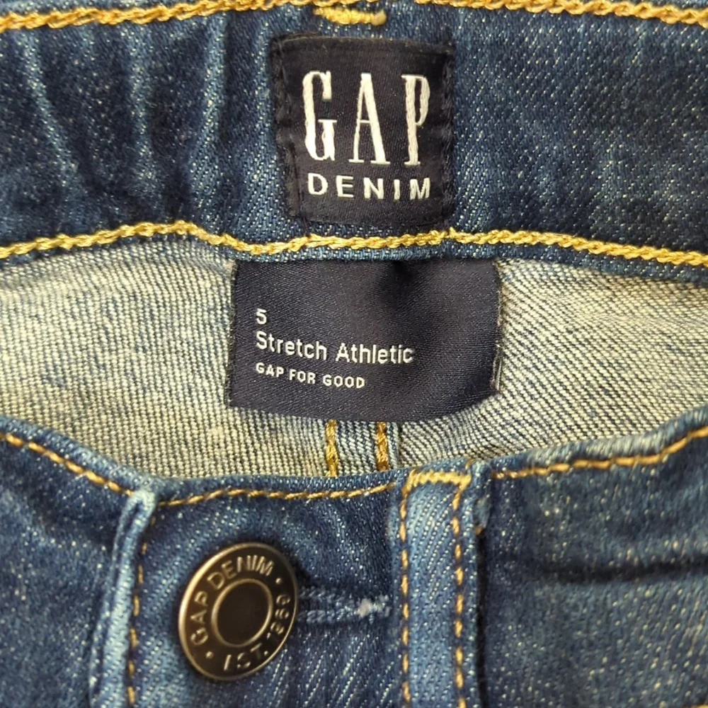 GAP Boys Dark Wash Stretch Athletic Jeans Size 5